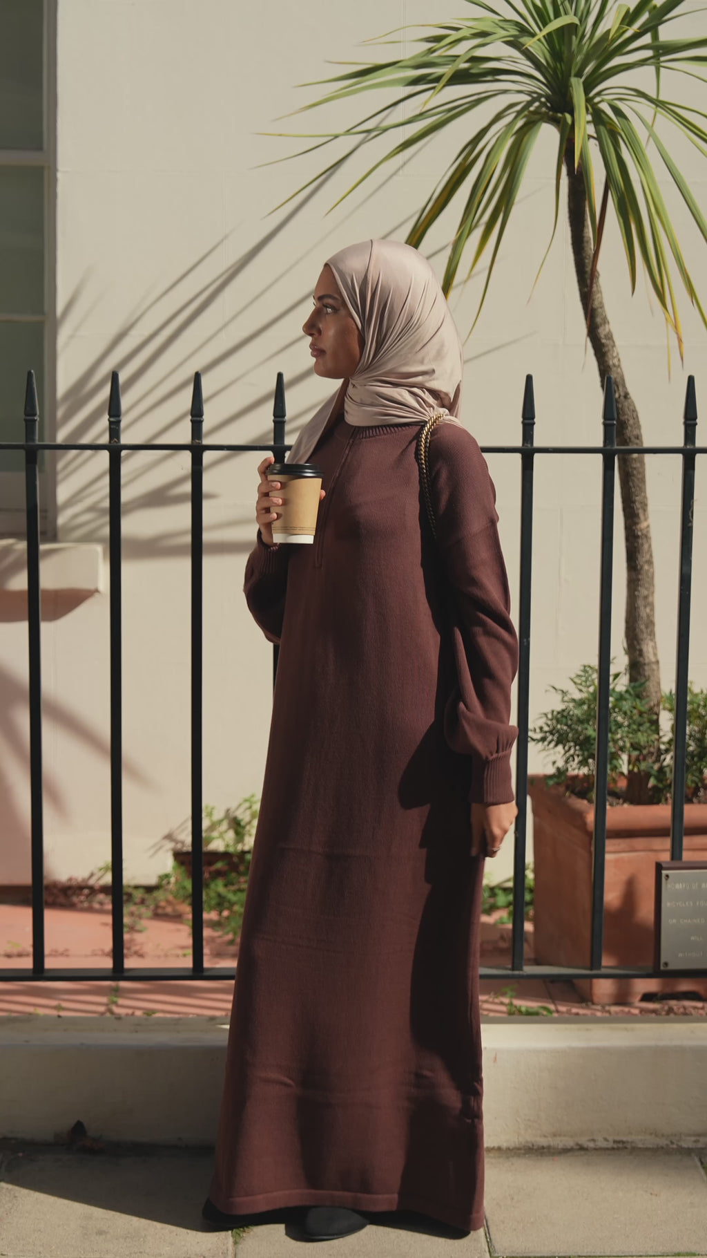 SOFTKNIT ABAYA BROWN